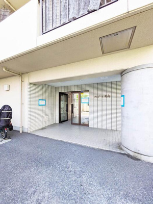 【エントランス】 | プレジール井山