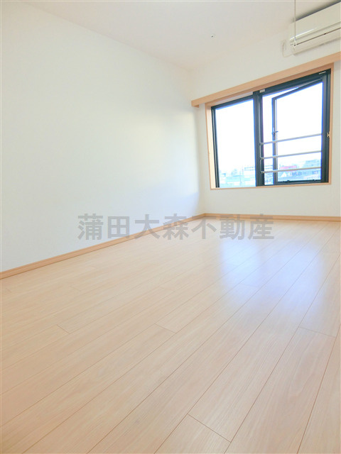 ルーブル東蒲田六番館の居間・リビング