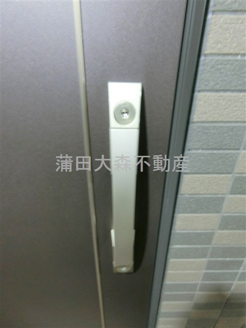 ルーブル東蒲田六番館の玄関