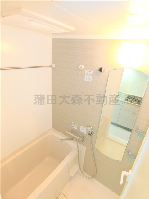 ルーブル東蒲田六番館の浴室|浴室乾燥機付きのお風呂　バスルーム