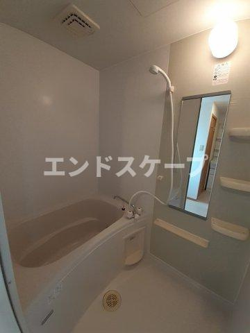 サンルームガルテンⅡの浴室|高崎、前橋のお部屋探しはエンドスケープまで！お客様の理想お聞かせ下さい♪