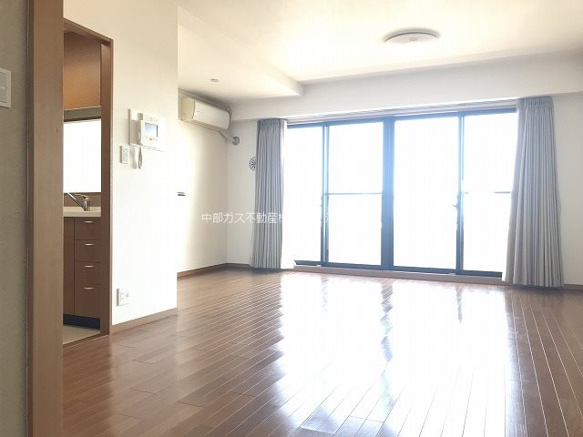 セントラルタワーの居間・リビング