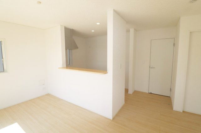 郡山市富田町大徳南第21　　　2号棟　　小山田小学校、郡山第6中学区のキッチン