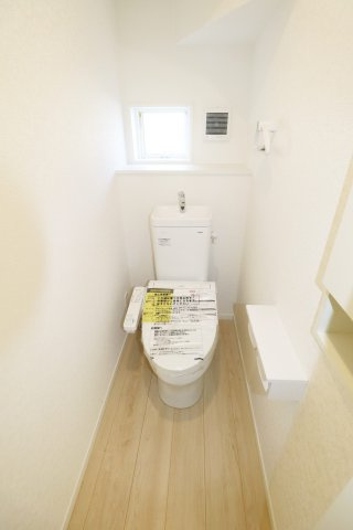 郡山市富田町大徳南第21　　　2号棟　　小山田小学校、郡山第6中学区のトイレ