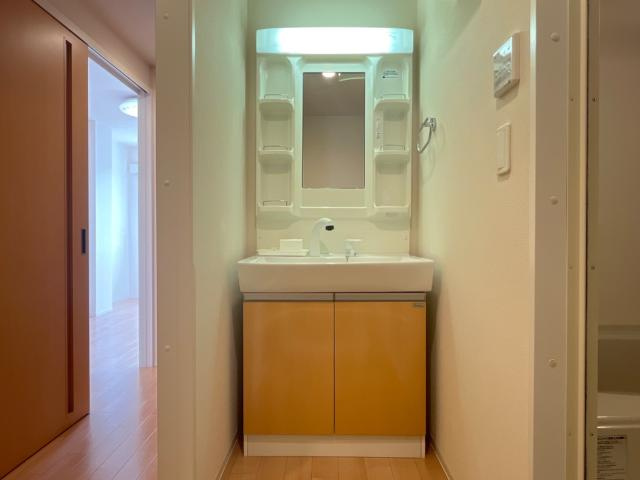 コンフォース栄の洗面所|洗髪洗面化粧台