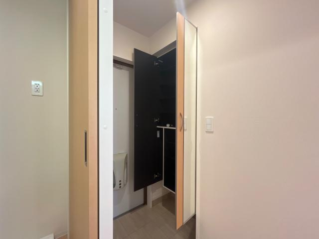 コンフォース栄の収納|下駄箱