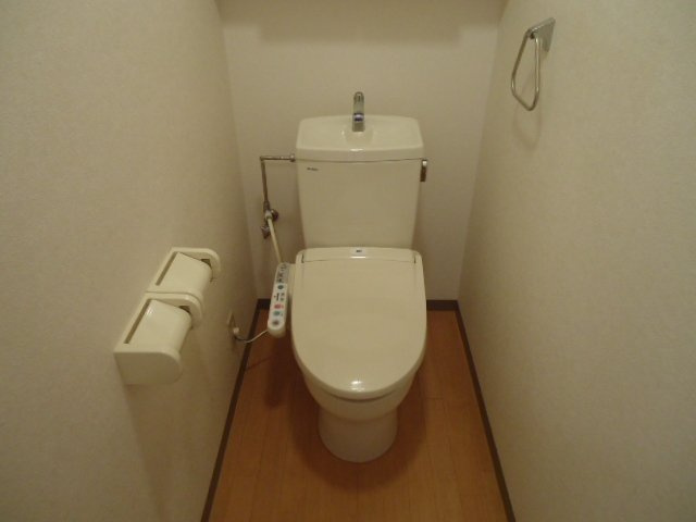 エクセレントウイングのトイレ|トイレ