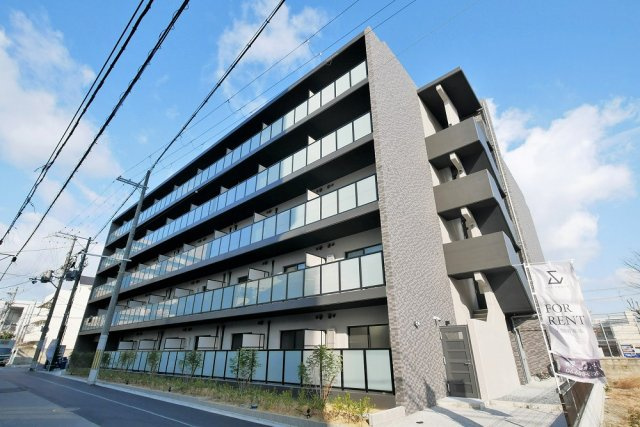 ＬＩＶＩＡＺ　ＯＳＡＫＡ　ＥＡＳＴ