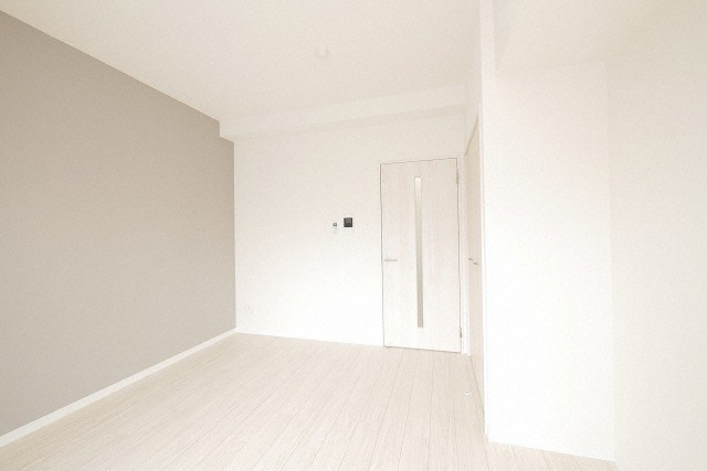 ＬＩＶＩＡＺ　ＯＳＡＫＡ　ＥＡＳＴの居間・リビング