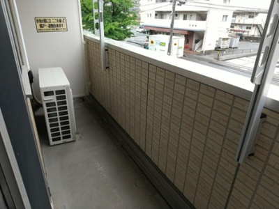 【バルコニー】 | グランクレール高砂 | 同間取り別部屋写真です。