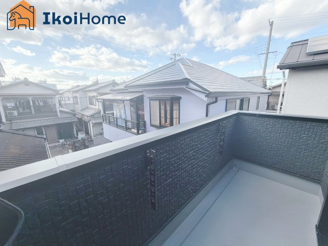 明石市魚住町清水　新築戸建のバルコニー|【ホームページに現地動画掲載中】●年中無休：当日予約可●陽当り良好バルコニー♪屋根は８万円～設置可能