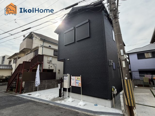 明石市魚住町清水　新築戸建のエントランス|【ホームページに現地動画掲載中】●年中無休：当日予約可●JR魚住駅まで徒歩16分で便利！