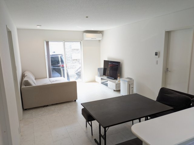 【居間・リビング】 | 東金市八坂台4丁目　中古戸建