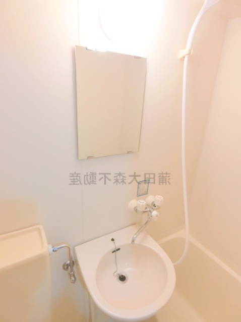 グローリア初穂東糀谷の浴室