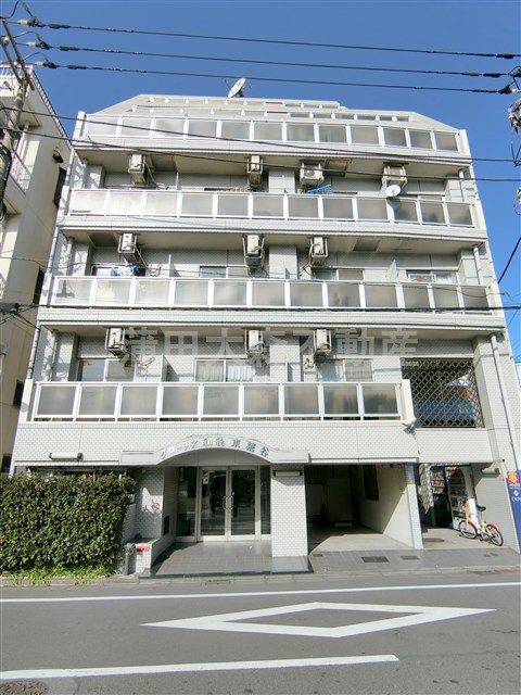 グローリア初穂東糀谷の外観|1989年3月築　RC鉄筋コンクリート造地上7階建て総戸数61戸の分譲賃貸マンション
東京都大田区東糀谷4丁目　京急空港線大鳥居駅徒歩9分