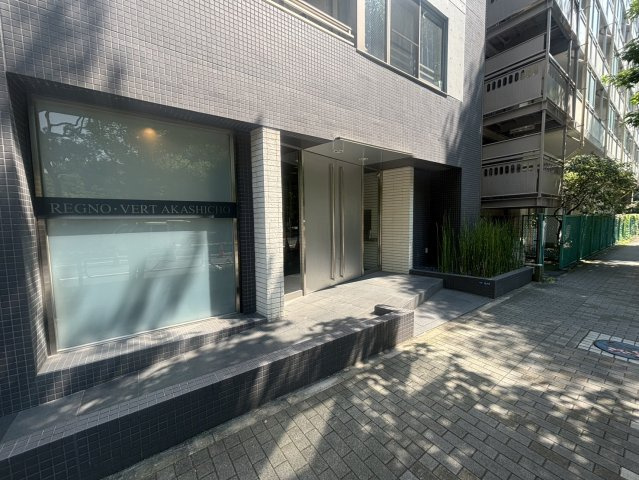 レグノ・ヴェール明石町の外観