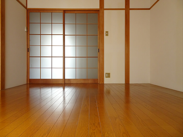 ドルミカワサキの内装