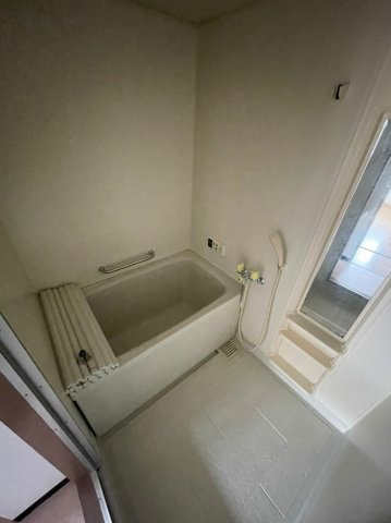 オーズコートの浴室