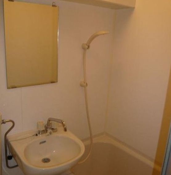 グラツィア方南町の浴室