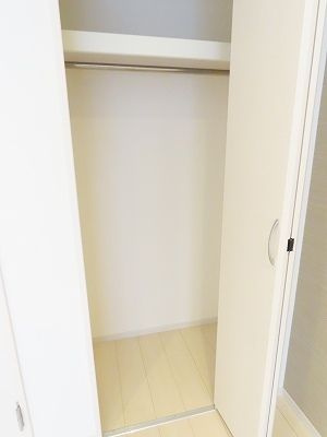 リブリ・リバーサイド・住川の収納