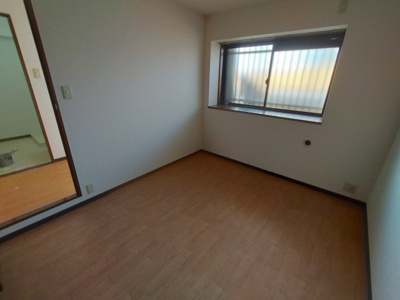 【洋室】 | 吉鴻ハイネスⅢ