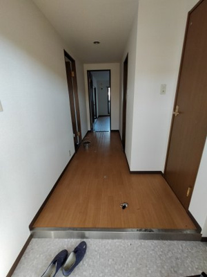 【玄関】 | 吉鴻ハイネスⅢ