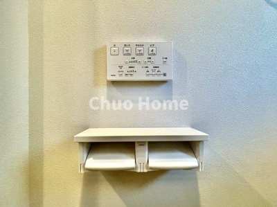 【内装】 | 秀和亀戸天神橋レジデンス | 【ウォシュレット】清潔に使いたいお手洗いには最適な設備です。もちろんウォームレットも標準装備です。