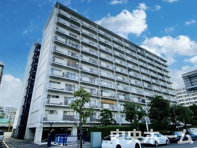 【外観】 | 秀和亀戸天神橋レジデンス | 外観。総戸数：181戸のビッグコミュニティ。