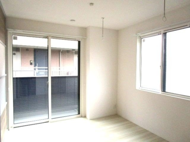 ネルンバの居間・リビング