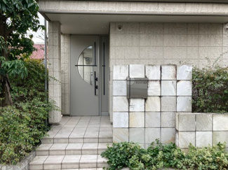 【エントランス】