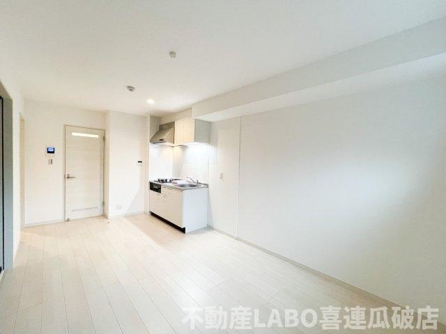 セレニティ加美南A棟の居間・リビング