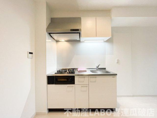 セレニティ加美南A棟のキッチン