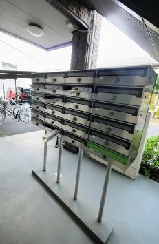 サンプレイスのロビー