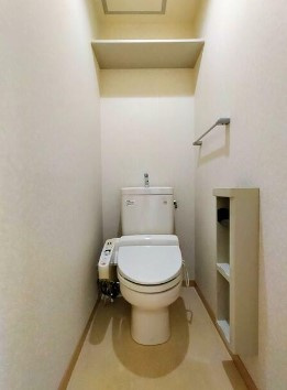 サンプレイスのトイレ|別部屋参考写真となります