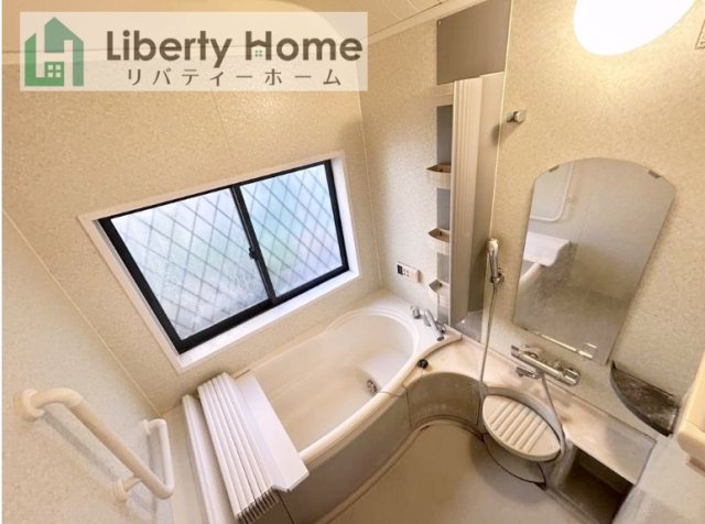 古河市大堤　中古戸建の浴室