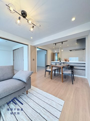 ロワールマンション青葉WESTの居間・リビング
