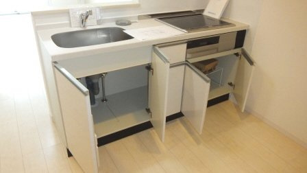 リブリ・千草のキッチン|キッチン下の収納！