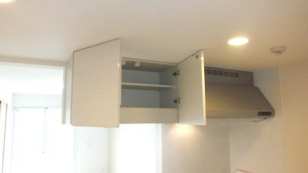 リブリ・千草のキッチン|キッチン上の収納です。