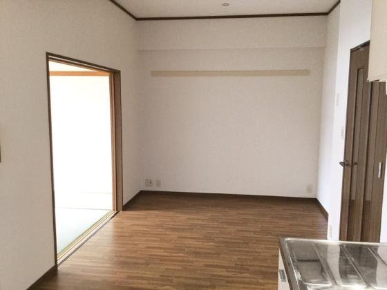 コーシャハイツ苅田の居間・リビング