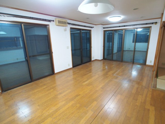 【居間・リビング】 | 広～いリビングです