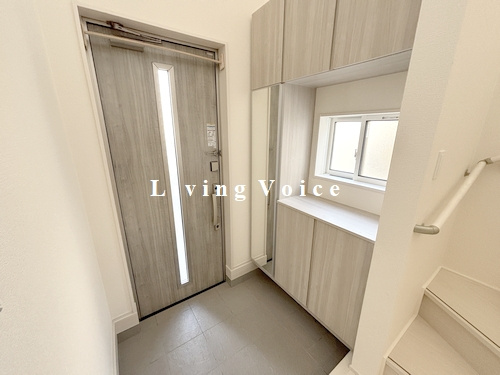 【玄関】 | 【仲介手数料０円】相模原市緑区西橋本3丁目　新築一戸建て | 相模原市緑区西橋本3丁目　新築一戸建て