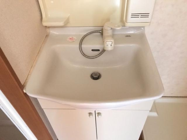 サマーアイ菰口の洗面所|洗面