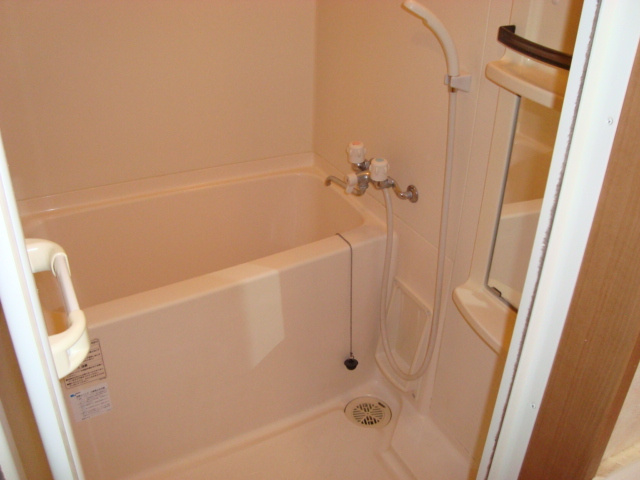 サマーアイ菰口の浴室|バス