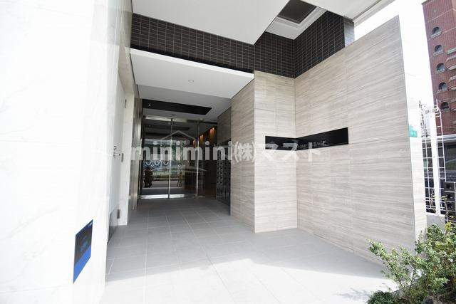 プライムステージ弁天町のエントランス