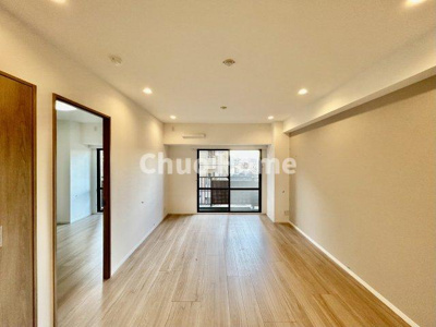 【居間・リビング】 | グランロイヤル曳舟 | 【リビングダイニング】一日の中で多くの時間を過すことになるリビングダイニングだからこそ、いつも穏やかな空間であることが必然。爽やかな通風と採光を存分に感じる事が出来る空間です。