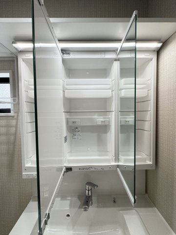 CS GARDEN 吉祥寺の独立洗面台