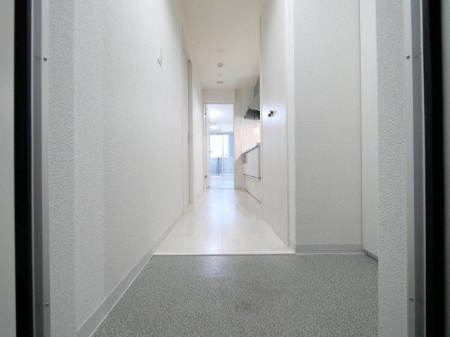 フォレスタ長居の玄関