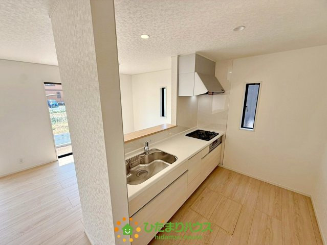 久喜市青毛第3　新築一戸建て　01　クレイドルガーデンのキッチン