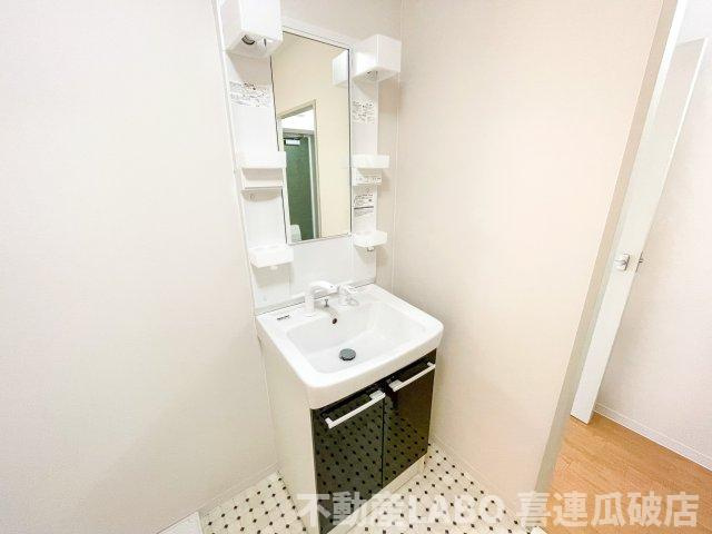 ダイヤモンドハイツⅠの独立洗面台