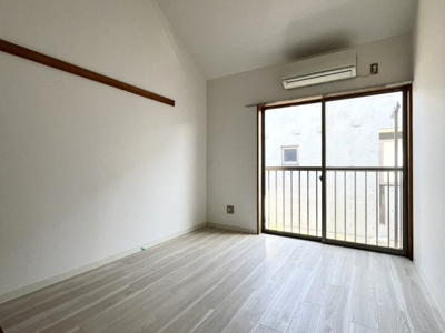 【居間・リビング】 | グリーンハイツ豪徳寺 | 6.0帖のリビング♪